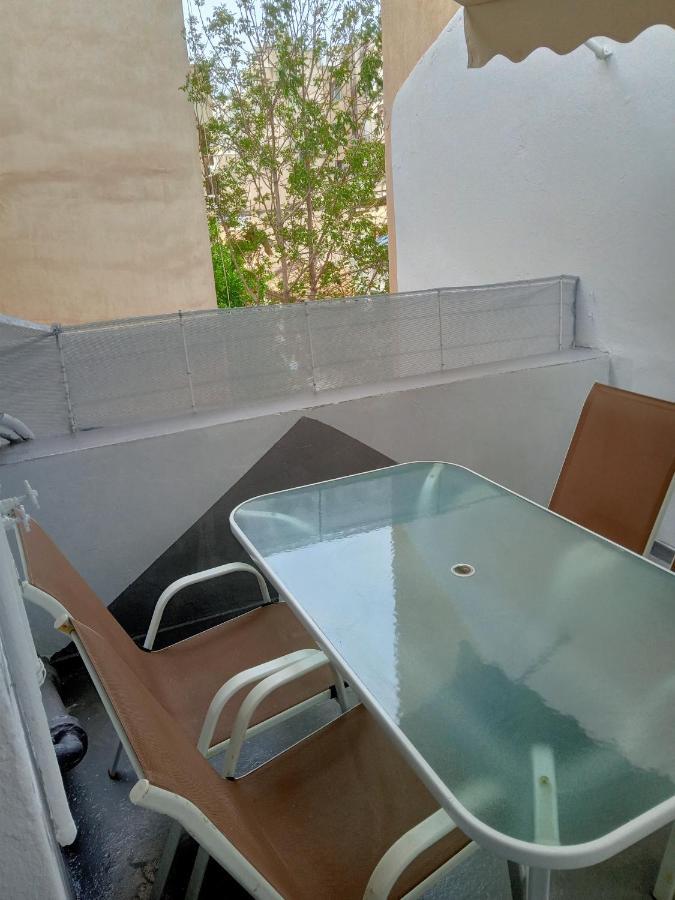 Koukaki-Acropolis Roomy With A Private Veranda Apt. Atene Esterno foto
