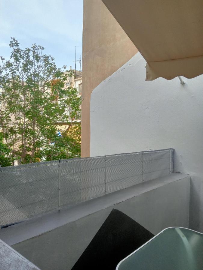 Koukaki-Acropolis Roomy With A Private Veranda Apt. Atene Esterno foto