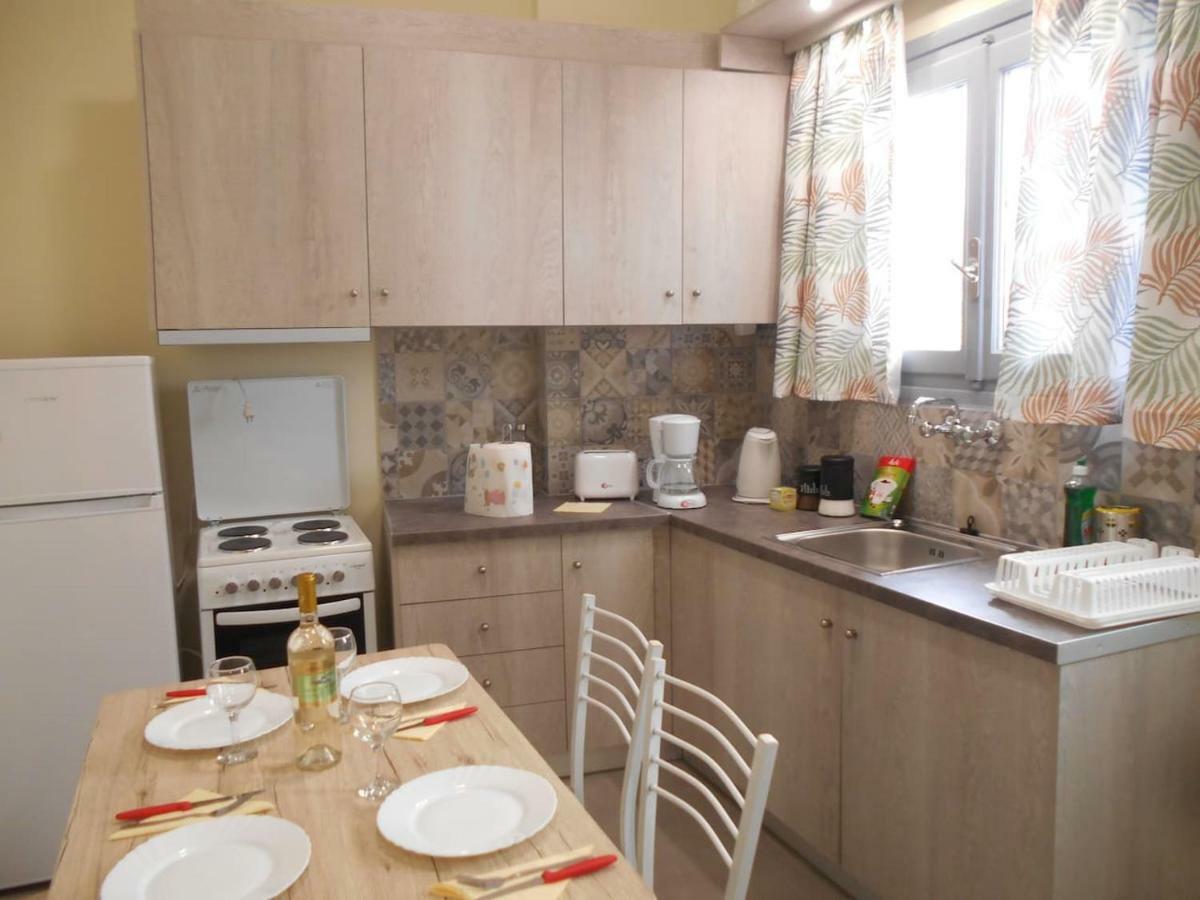 Koukaki-Acropolis Roomy With A Private Veranda Apt. Atene Esterno foto
